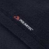 Nærbillede af M-Tac Delta Polartec Fleecejakke med Polartec® logo, lavet af slidstærkt og varmt Polartec® Micro Series-fleece.