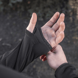 Detaljebillede af ærmet på M-Tac Polartec Sport Fleecejakke med tommelfingerhul, der viser praktisk design og funktionalitet.