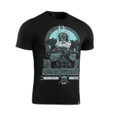 M-Tac T-Shirt Odin Mystery med Odin print og tekst 'Valhalla Calling' fra nordisk mytologi, med ravnene Hugin og Munin.
