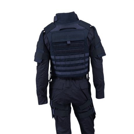 Anorak Chromium® Tactical II – fuldt sæt blød krop rustning vest set bagfra, designet til maksimal IIIA beskyttelse og tilpasning.