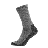 M-Tac Coolmax 40% Sokker grå designet til outdoor-entusiaster; anatomisk pasform med svedtransporterende Coolmax teknologi for tørre fødder.