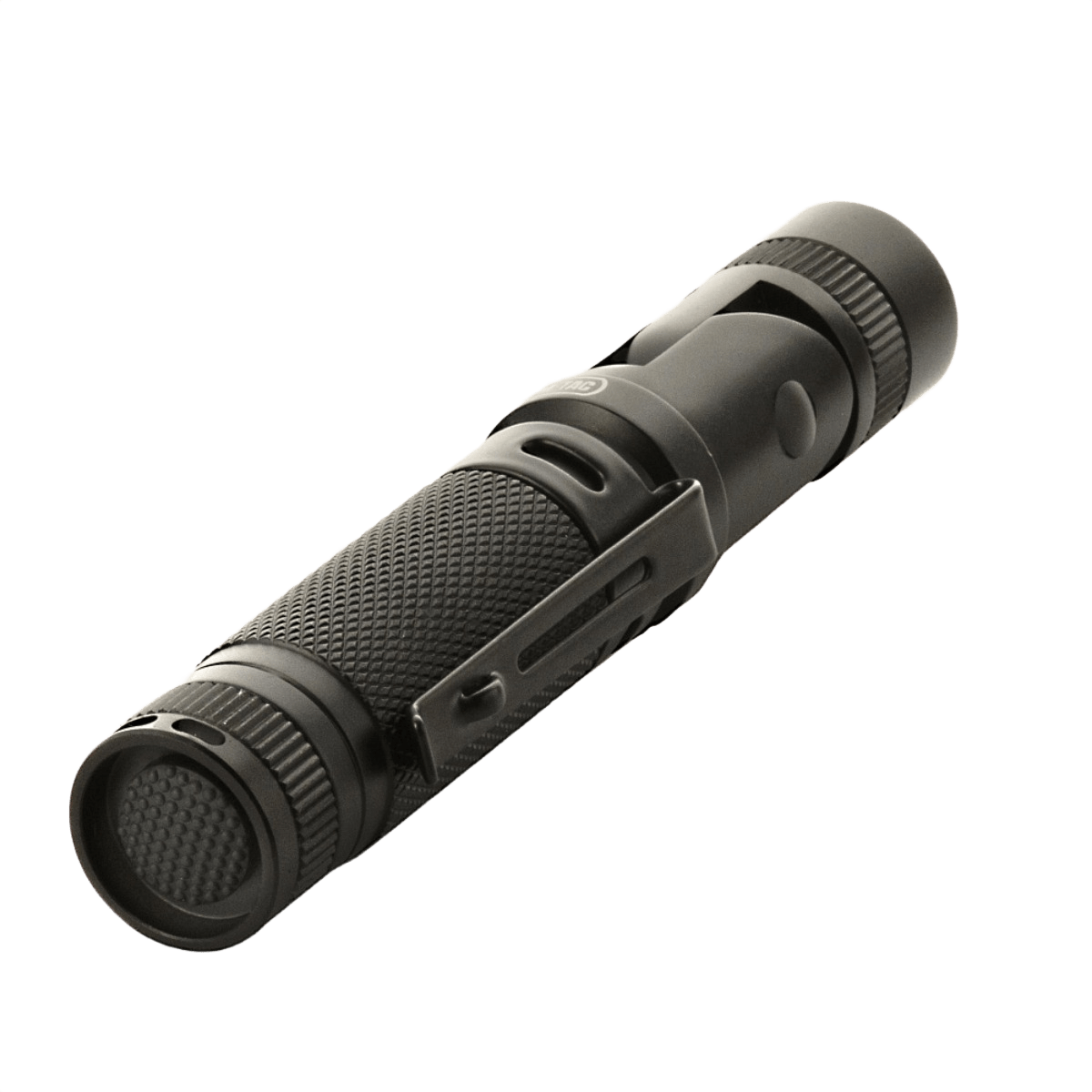 M-Tac Lommelygte P180 i aluminiumlegering med justerbar lysretning, kompakt design, velegnet til brystlomme eller rygsæk.