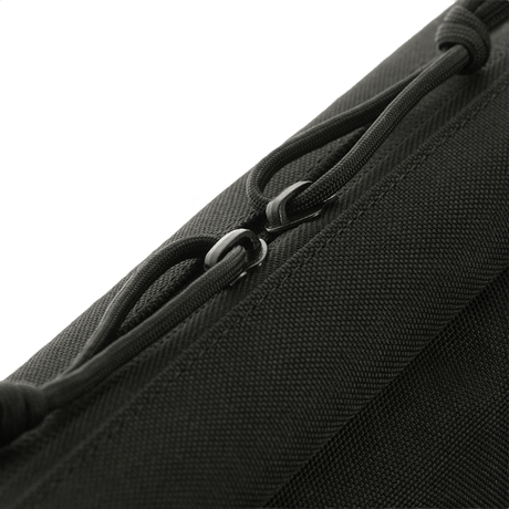 Detaljer af M‑Tac Våbenetui 128 cm i sort polyester med dobbelt lynlåslukning og holdbare sømme for sikker våbenopbevaring.