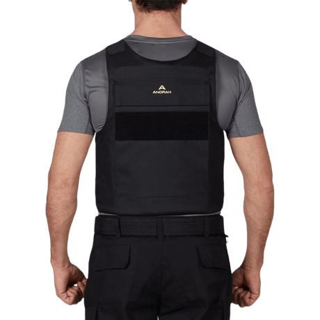 Anorak Rhodium® Duty I Stik & Skudsikker Vest, bagfra vist, viser vestens sikkert monterede soft armor-panel og holdbare konstruktion.