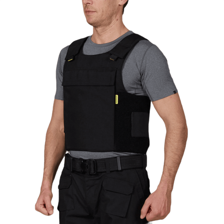 Anorak Titanium® Duty III Stik & Skudsikker Vest model i sort, giver ergonomisk Level IIIA-beskyttelse, designet til politiet og kystvagten.