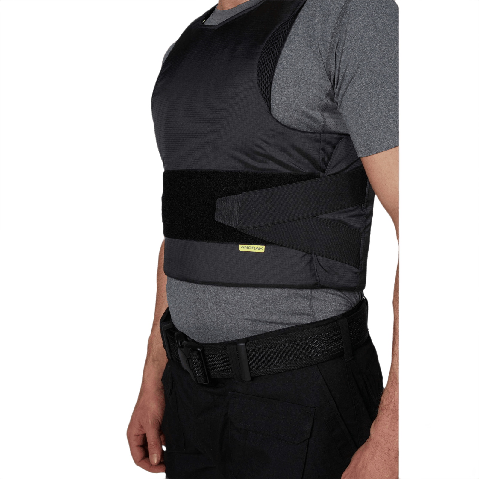 Anorak Titanium® Concealable III Stik & Skudsikker Vest bæres under tøj, designet til maksimal niveau IIIA beskyttelse og diskretion.