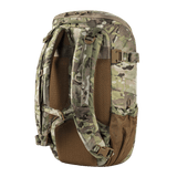 M-Tac Rygsæk Gen. II Elite – Small i camouflage design med MOLLE-paneler og mesh-lommer, set bagfra for optimal funktionalitet.