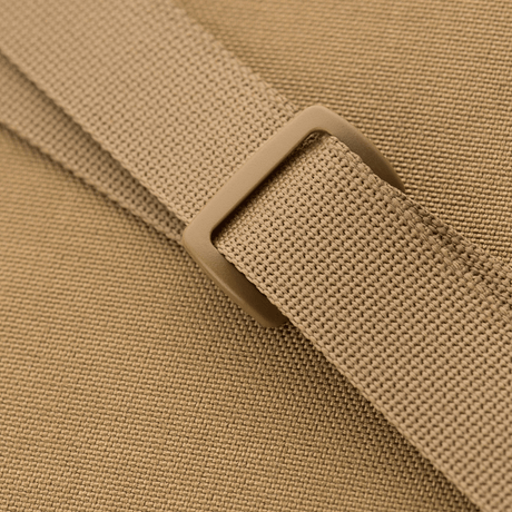 M-Tac Våbenbælte med Tre Punkter, detaljeret nærbillede af holdbart Texcel-stof og WJ hardware til taktisk brug i intense situationer.