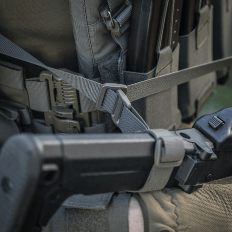 M-Tac Våbenbælte med Tre Punkter til taktiske opgaver og patruljering med holdbart design og sikker WJ hardware.