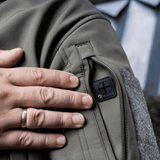 M-Tac Soft Shell Jakke med lynlåslomme og holdbart design til beskyttelse mod dårligt vejr i tæt syning.