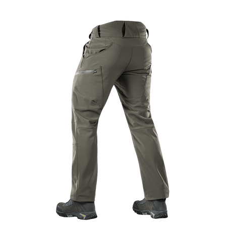 M-Tac Bukser Soft Shell Vinter set bagfra med forstærket bagparti, ideelle til kolde forhold og skijakke.