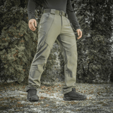 M-Tac Bukser Soft Shell Vinter ideelle til kolde og våde forhold, med fleecefor og forstærket bagparti, designet til komfort udendørs.