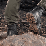 M-Tac Vinter Taktiske Støvler Thinsulate - Støvler designet til ekstreme kuldeforhold med robust ydersål for fremragende greb på klipper.