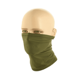 M-Tac Polartec Vent Tube Scarf i grøn farve, båret som ansigtsmaske af mannequin.