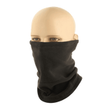 M-Tac Anatomisk Tube Scarf med Snor Polartec i sort fleece på mannequin, velegnet som halsrør og ansigtsmaske, beskytter mod vind og regn.