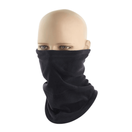 M-Tac Anatomisk Tube Scarf med Snor Polartec halsrør i sort fleece stof på mannequin med isolerende og funktionelt design til udendørs beskyttelse.
