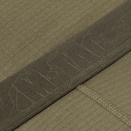 Nærbillede af M-Tac Fleece Termobukser Delta Level 2 Lady materiale og syninger