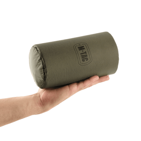 M-Tac Oppustelig Liggeunderlag 195x60 pakket kompakt, nemt at transportere med hånd.