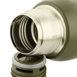 M-Tac Termoflaske Type 2 - 1.3L med åbnet låg, viser dobbelte vakuumvægge i rustfrit stål til varme og kolde drikke.