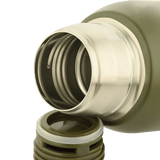 M-Tac Termoflaske Type 2 0.75L med dobbeltvægget vakuumflaske og skruelåg. Ideel til camping og vandreture. Vakuumforseglet for ingen spild.