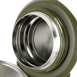 Nærbillede af M-Tac Termoflaske 1,6 L i Rustfrit Stål åben, som viser vakuumforseglingen og robuste materialer.