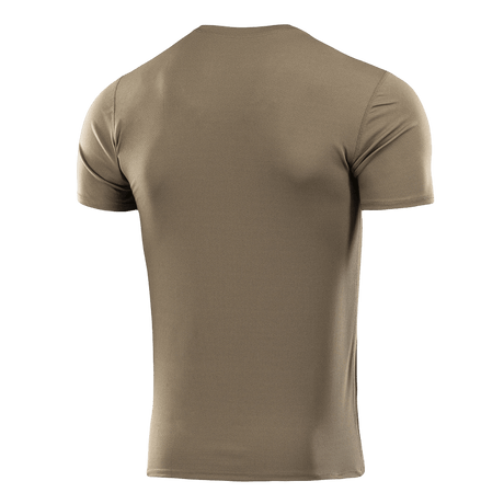 M-Tac Sweat-Wicking T-Shirt Gen.II set bagfra, lavet af let og åndbart polyester, designet til daglig brug og aktiv livsstil.