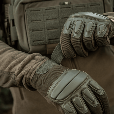M-Tac Handsker Assault Tactical Mk.2 med støddæmpende inserts og justerbar velcro, komfort og maksimal beskyttelse.