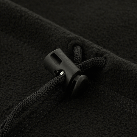 Nærbillede af M-Tac Fleece Neck Gaiter med Snor, justerbar snorelukning, sort fleece materiale til beskyttelse mod koldt vejr.