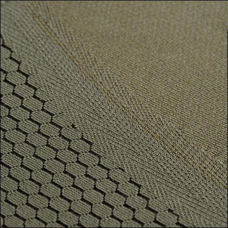 Close-up af materialet fra M-Tac Hexagon Sports Underbukser med unikt sekskantet mønster. Komfort og ydeevne for sportsentusiaster.