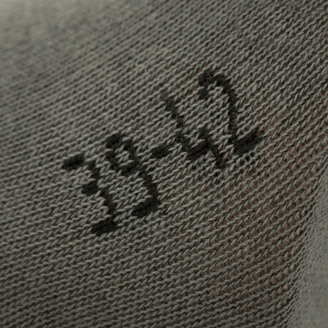 Nærbillede af størrelse 39-42 på M-Tac Let Sportsokker til løb og udendørsaktiviteter.