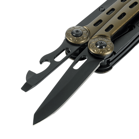 M-Tac Multiværktøj Type 5 med indbygget kniv og værktøjer lavet af rustfrit stål til camping og udendørsaktiviteter.