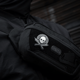 M-Tac Patch No Knife – No Life 3D PVC på sort taktisk taske med velcro, 50 x 50 mm, inspireret af Blade Brothers. Perfekt til udstyr.