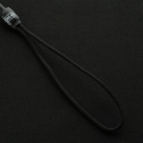 M-Tac Safety Cord Medium Kombineret med D-ring designet til sikkerhed, fastgørelse og forebyggelse af tab med MOLLE-system.