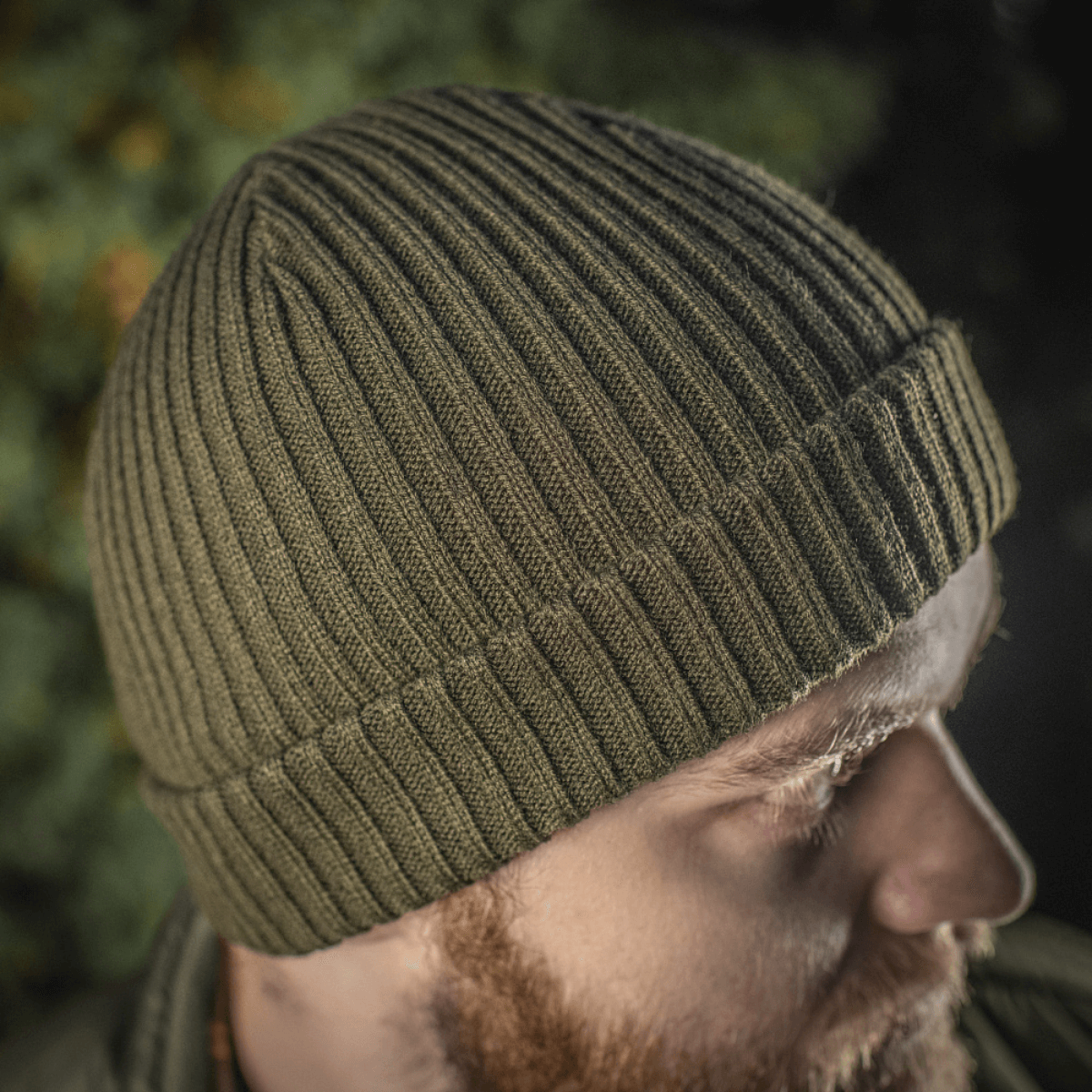 M-Tac Watch Cap 100% Akryl i grøn, strikket hue til koldt vejr, lav profil, strækbar med dobbelt opslag for ekstra varme.
