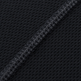 Nærbillede af M-Tac Sweat-Wicking T-Shirt Athletic stof med svedtransporterende og hurtigtørrende egenskaber i 100% polyester.