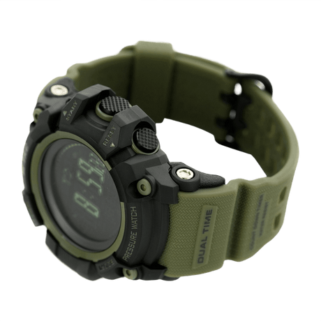 M‑Tac Taktisk Adventure Ur med robust urkasse, altimeter, barometer, kompas og podeskridtstæller. Perfekt til outdoor-eventyr.