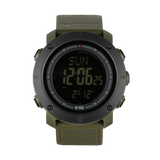 M-Tac Tactical Ur med Kompas 2095 i olivengrøn med digital display og funktionsknapper, ideel til udendørs eventyr i naturen