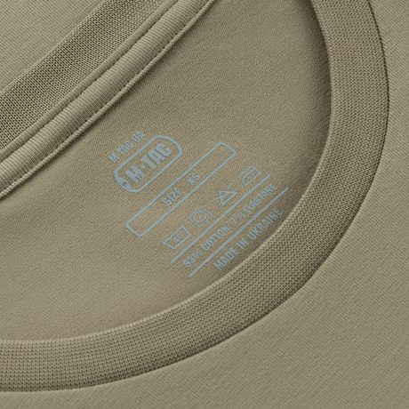 M-Tac T-Shirt Rex Team label med blå mærkning, der viser detaljerne om størrelse og materiale på kraven.