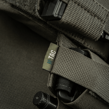Nærbillede af M‑Tac Tourniquet Pouch Elastic Gen.5 i Cordura 500D med elastikbånd og velcro-lukning, perfekt til CAT tourniquet.
