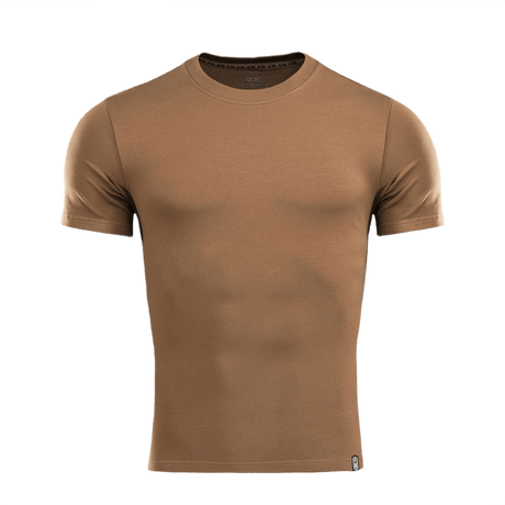 M-Tac T-shirt 93/7 i brun, lavet af 93% bomuld for komfort og 7% elastan for holdbarhed, ideel til både hverdag og aktiv brug.