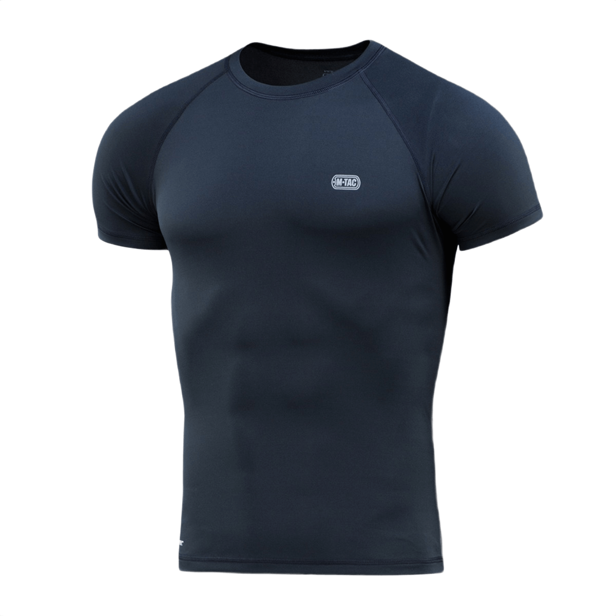 M-Tac T-shirt Ultra Light Polartec i Power Dry materiale, perfekt til sport og dagligt brug, med reflekterende logo og flade sømme.