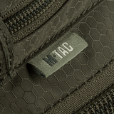 M-Tac Urban Line City Hunter Hexagon Bag med tæt på lynlås og materiale detaljer