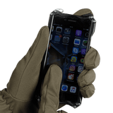 Brug af smartphone med M-Tac Vinterhandsker Soft Shell