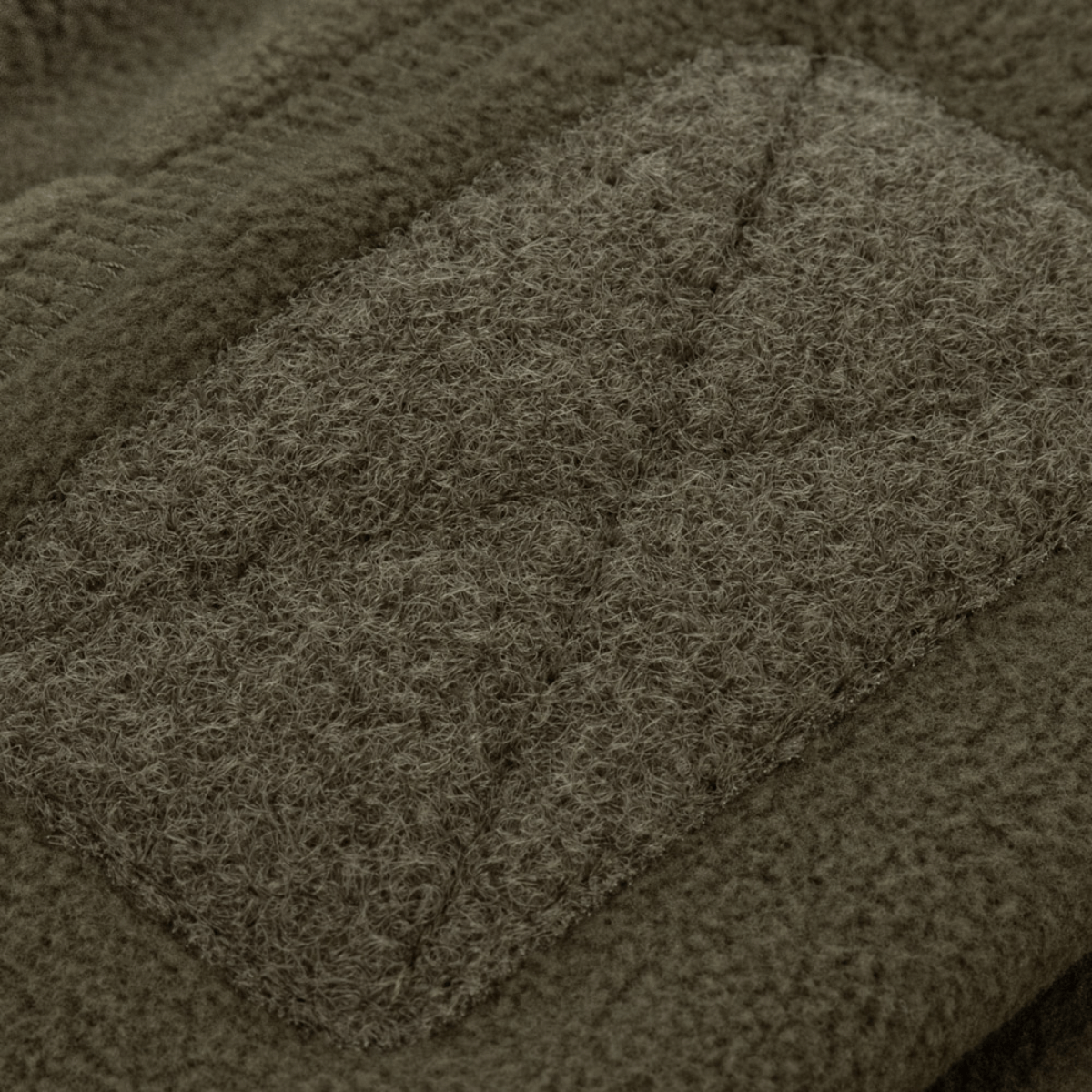 M-Tac Watch Cap Elite Fleece Beanie Hat Velcro detalje af fleece struktur med velcro-panel, perfekt til taktisk og koldt vejr brug.