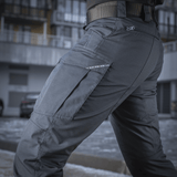 Nærbillede af M-Tac Taktiske Bukser Patriot Gen. II Flex med praktiske sidelommer i letvægts rip-stop stof til alsidig brug.