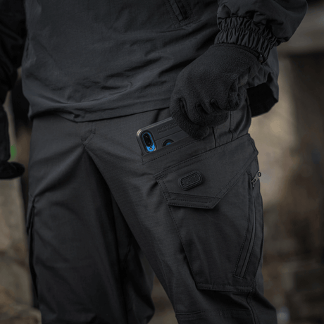 M-Tac Taktiske Bukser Aggressor Gen. II Flex med lomme detaljer for praktisk brug og holdbarhed.