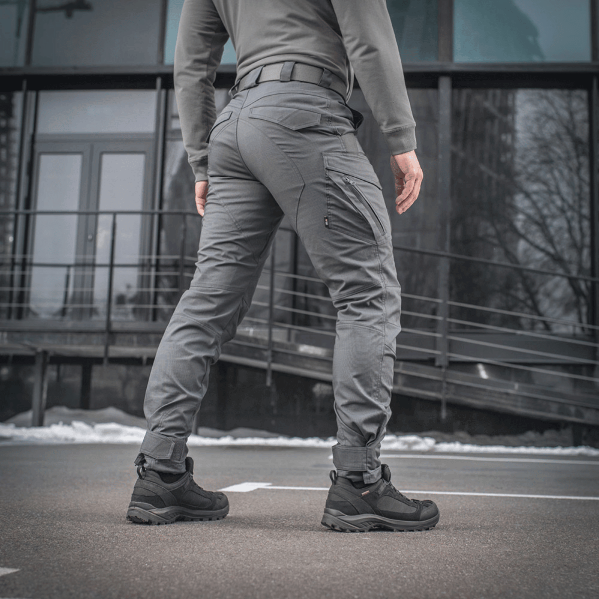 M-Tac Taktiske Bukser Aggressor Gen. II Flex egnet til træning og rejser, letvægts rip-stop materiale med Teflon-belægning.