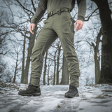M-Tac Taktiske Bukser Aggressor Gen. II Flex til udendørs træning i vinterskovmiljø
