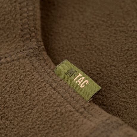 M-Tac Fleece Neck Gaiter (Tok Tube) close-up af blød og slidstærk fleece materiale, perfekt til koldt vejr og udendørs aktiviteter.