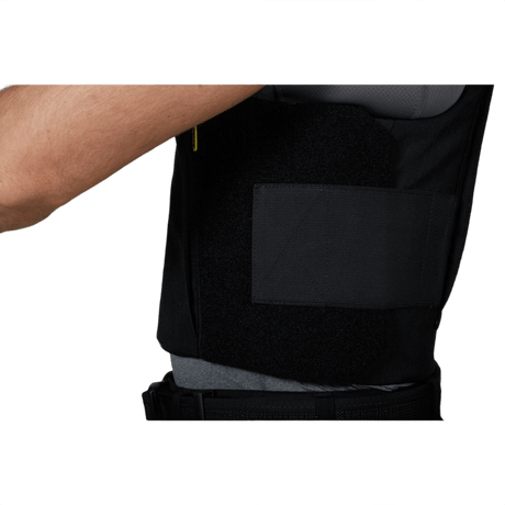 Anorak Niobium® Duty III Stik & Skudsikker Vest med beskyttelse mod skydevåben og knive, lavet af UHMWPE og UD Aramid-materialer.